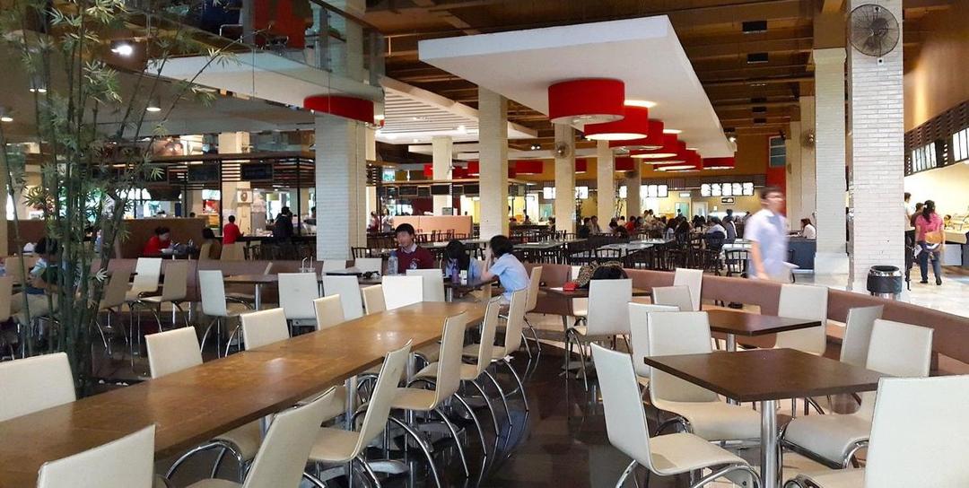 5 Tempat Makan Favorit Mahasiswa UPH Karawaci