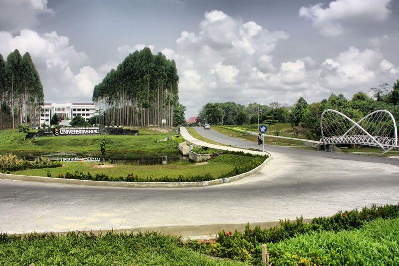 10 Spot Favorit Mahasiswa Universitas Riau yang Kece dan Anti Galau