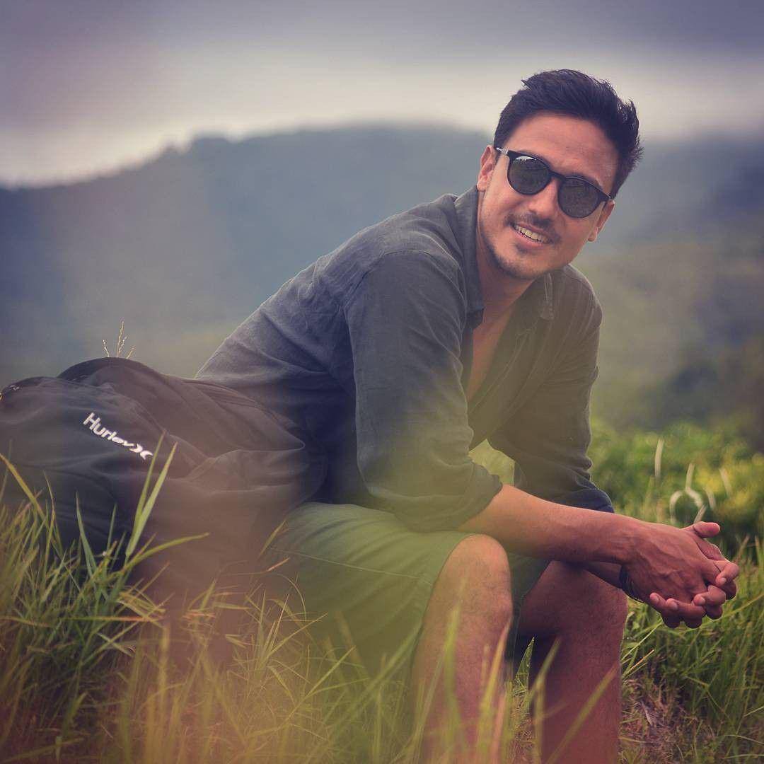 https://www.instagram.com/hamishdw/