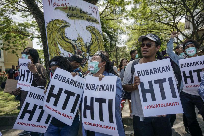 Viral Dosen Bela HTI, Begini Penjelasan Rektor ITS