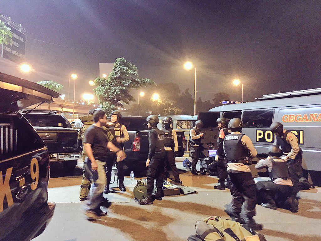 Ledakan Bom di Kampung Melayu, Dua Korban Tewas