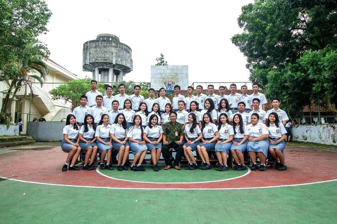 Inilah 5 Tipe Teman Sekelas yang Bikin Kangen Masa SMA