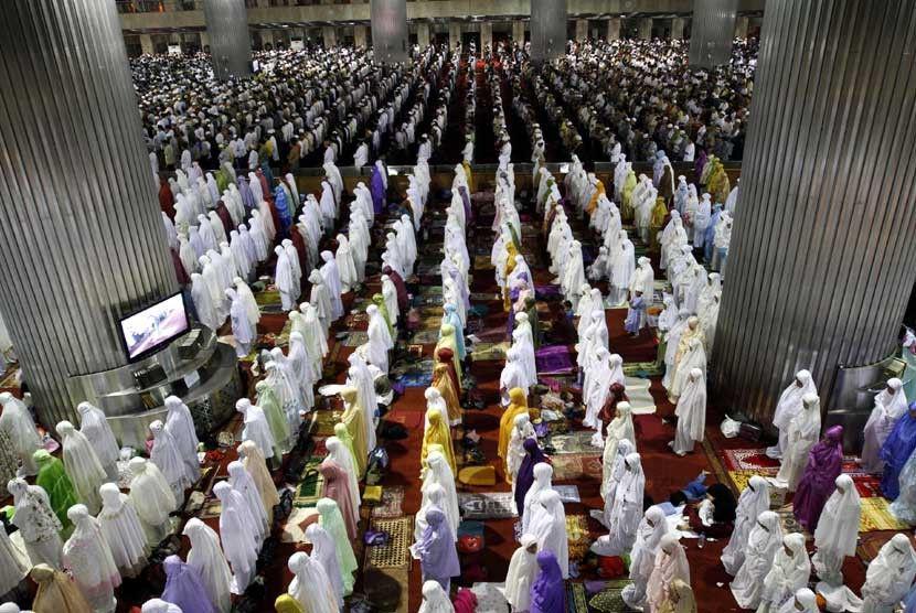 6 Tips Salat Tarawih Penuh Tanpa Batal Wudu