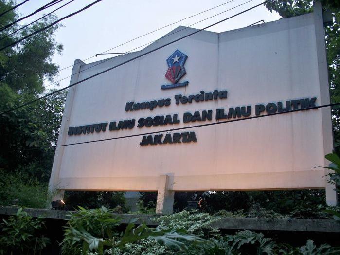 Lulusan Kampus Tercinta IISIP Jakarta Pasti Tahu 5 Hal Ini