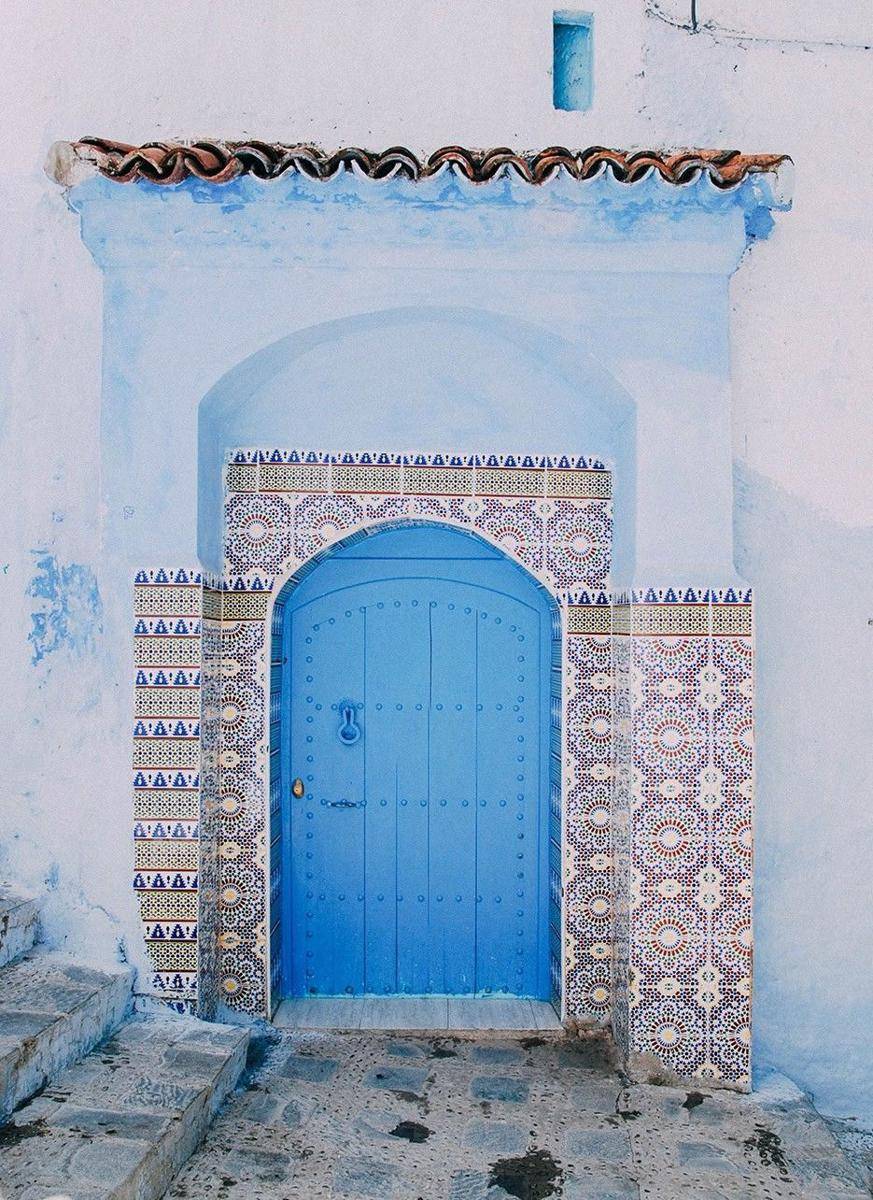 Conde Nast Traveler (by Lucy Laucht)