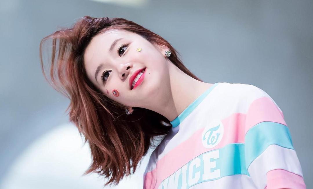 Model Rambut Twice Son Chaeyoung Dari Tahun 2015 Hingga Sekarang