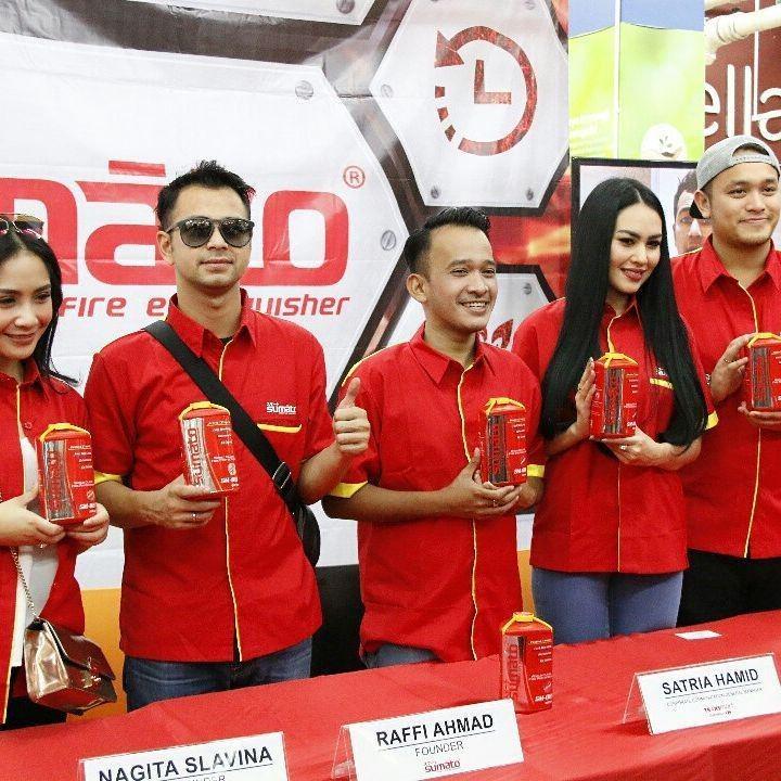 Jualan Kue udah Terlalu Kekinian, Raffi-Gigi Bisnis Jamu dan Pemadam Api
