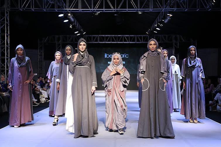 4 Desainer Muslimah Asal Indonesia yang Diakui Dunia