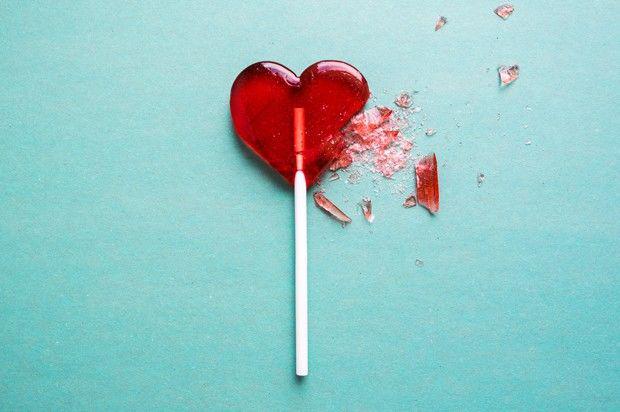 Lagi Patah Hati? 5 Lagu Ini Mewakili Perasaan Kalian