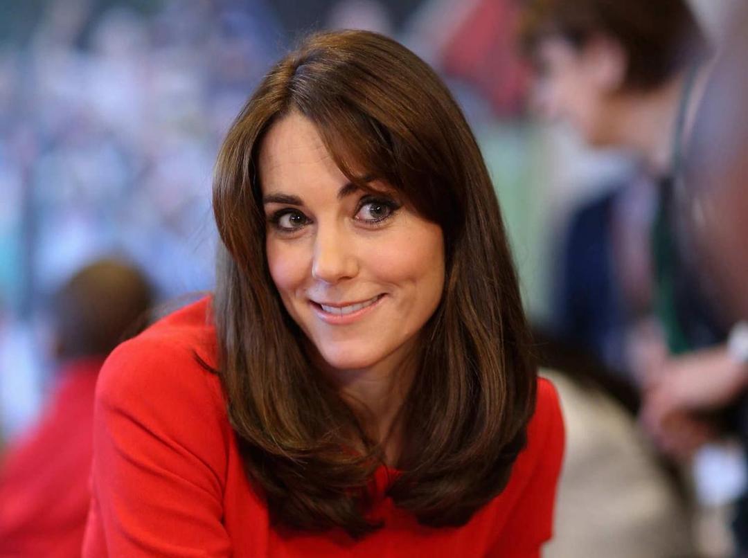 7 Gaya Simpel nan Elegan Ala Kate Middleton yang Bisa Kamu Tiru