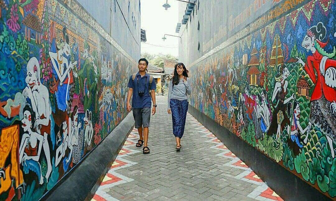 instagram/kampoeng_djadhoel