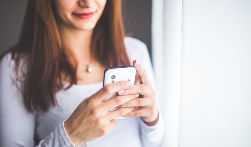 Kamu Biasa Lama Edit Foto Instagram? Itu Gejala Gangguan Mental