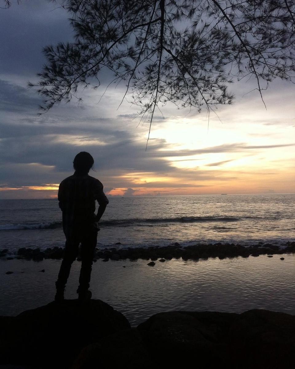 Eksotisme Pantai Kampus Proklamator Universitas Bung Hatta