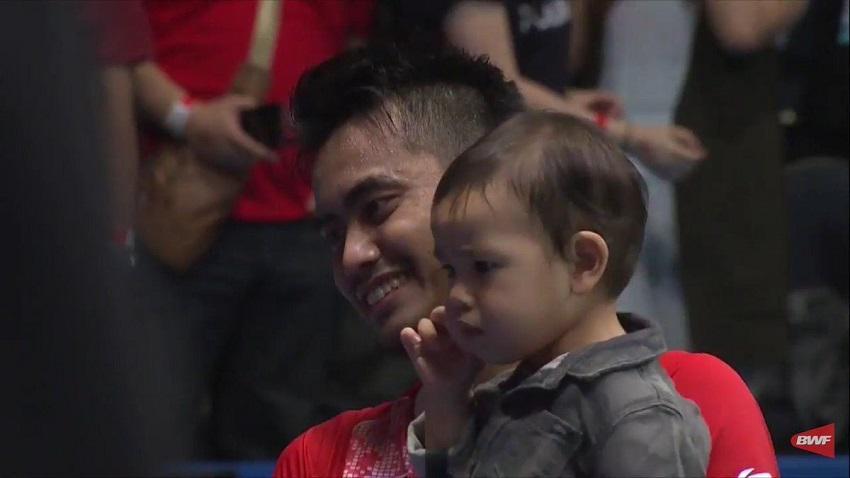Ikut ke Podium, Ini 22 Foto Imut Danish Arsenio Ahmad, Anak Tontowi Ahmad
