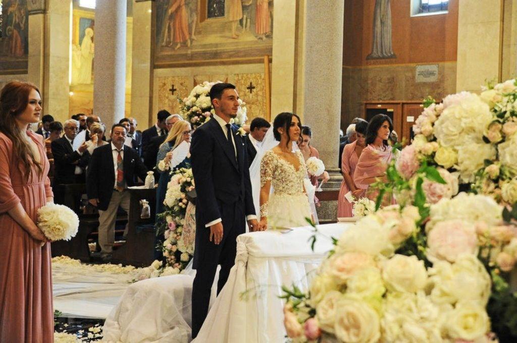 Musim Nikah, Deretan Pesepakbola Ini Persunting Pujaan Hatinya