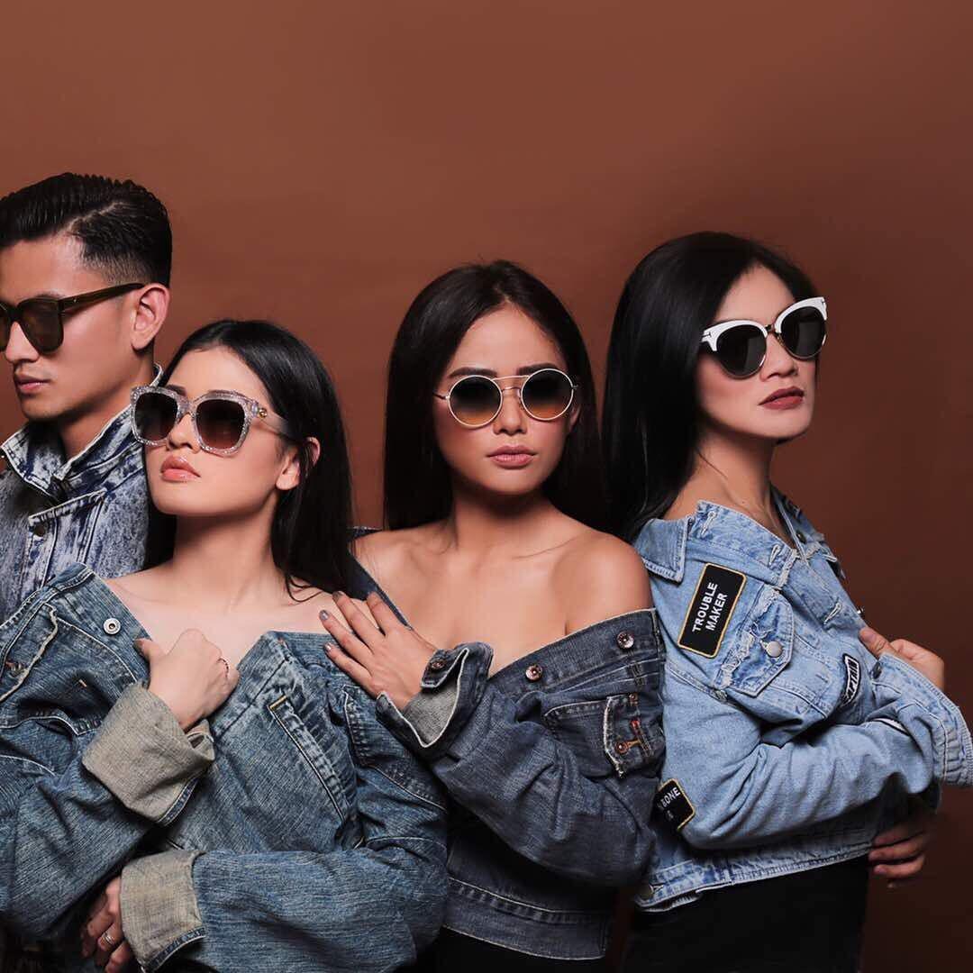 6 Foto Genk Gajebo Titi Kamal Ini Bukti Mereka Gak Kalah Hits