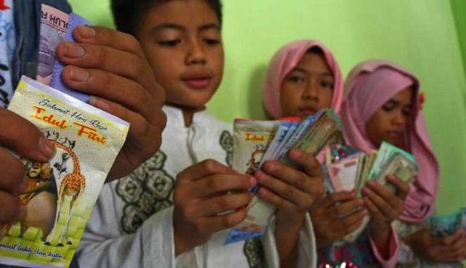 Lucu Abis, 10 Jenis Anak Minta Angpao Lebaran yang Menggemaskan