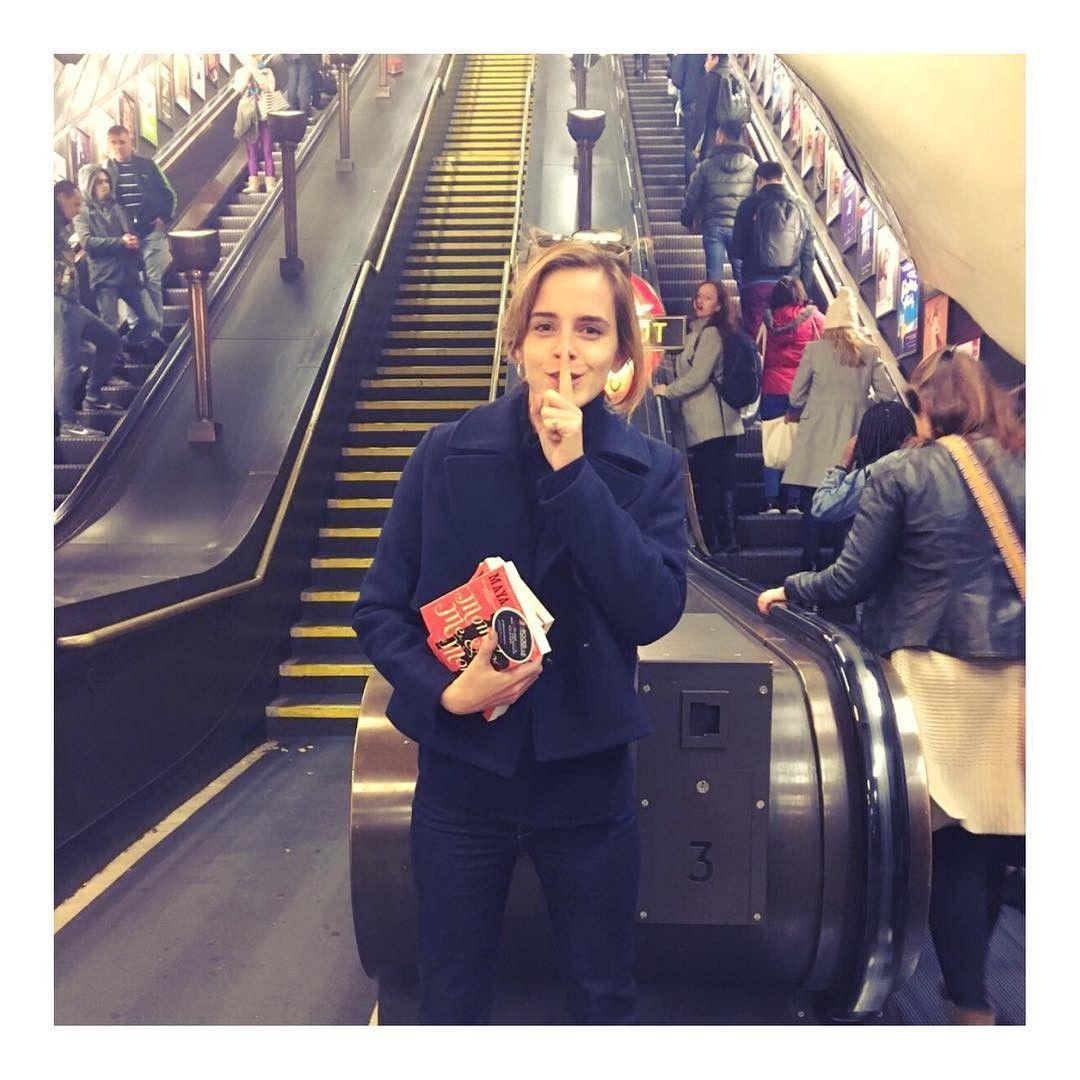 Gemar Baca Buku, Emma Watson Layaknya The Real Harmonie Granger