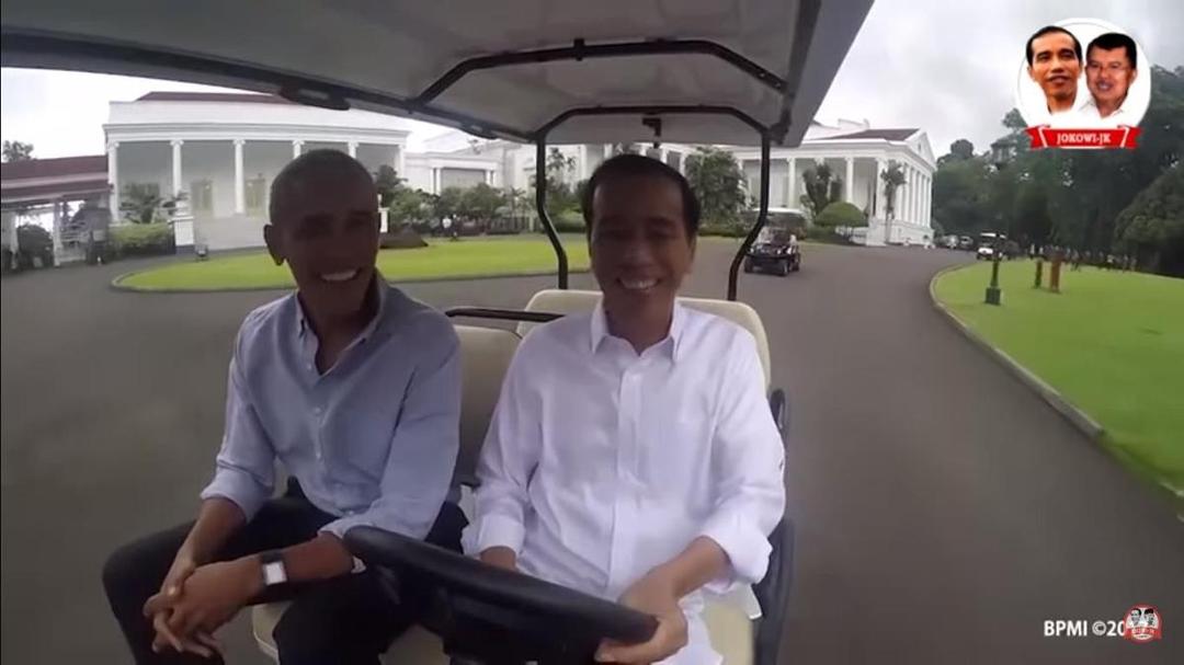 Momen Kehangatan Barack Obama & Pak Jokowi di Istana Kepresidenan
