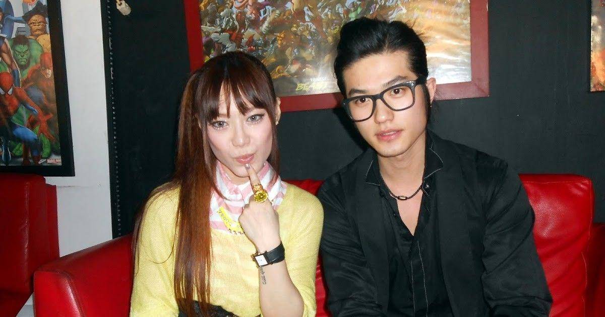 Perselingkuhan MoA dan Lee