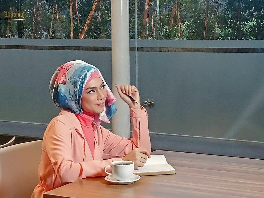 Alumni Umsu, Indah Nevertari Tak Pernah Tinggalkan Almamaternya
