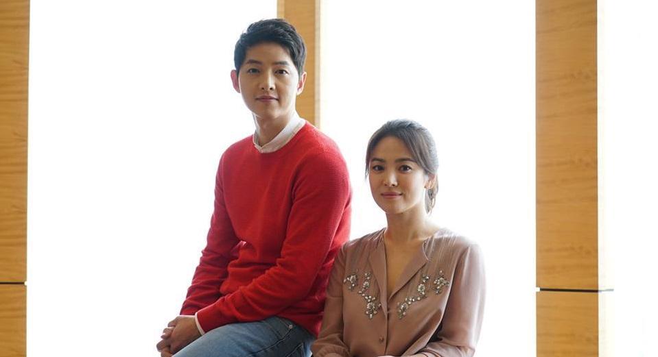 8 Bukti Bahwa Joong Ki dan Song Hye Kyo Sudah Dekat Sejak Dulu