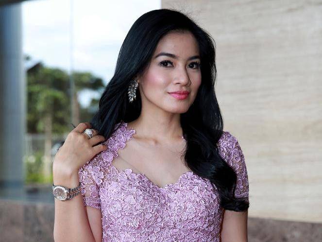 http://femmeindonesia.co/