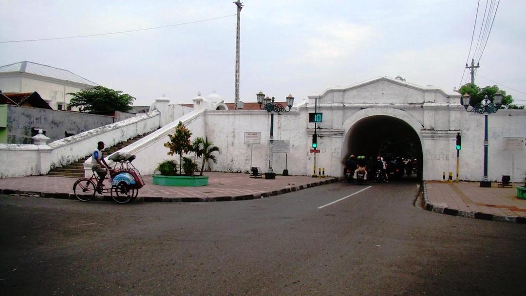 Cagar Budaya Yogyakarta Diinjak Saat Syuting, Putri Keraton Geram