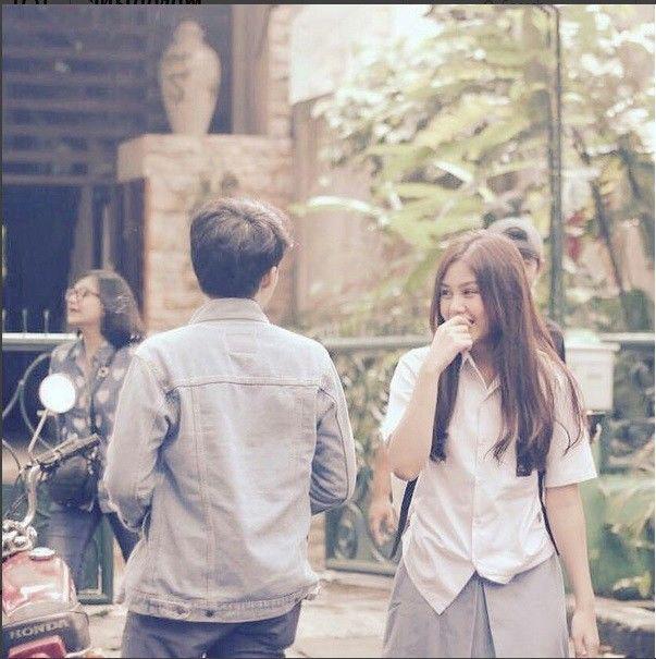 Kehebohan Netizen Menjelang Film 'Dilanku 1990'