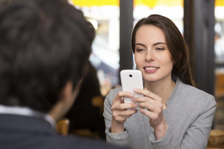 Kesal Lihat Iklan di Aplikasi Android? Hilangkan Pakai Cara Ini