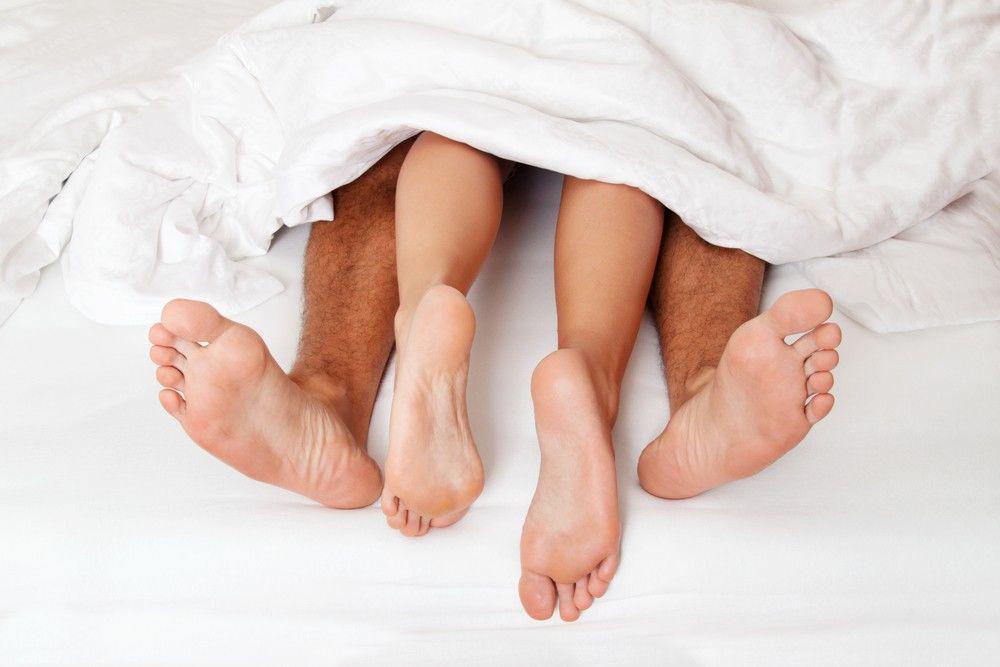Pertimbangkan 9 Hal Ini Sebelum Berhubungan Seks di Luar Nikah!