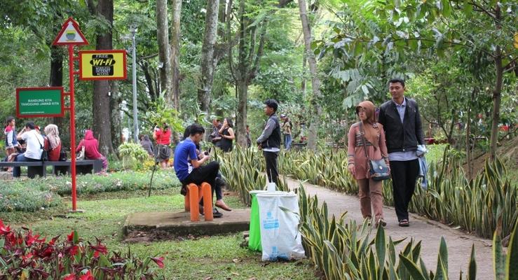 Weekend di Bandung Bisa Irit, loh dengan Kunjungi 10 Taman Tematik Ini