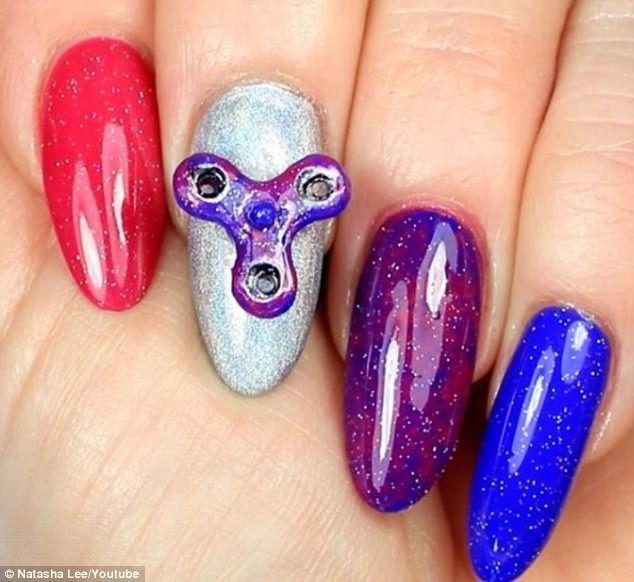 VIDEO: Fidget Spinner Mini Untuk Nail Art! Bisa Berputar Lho