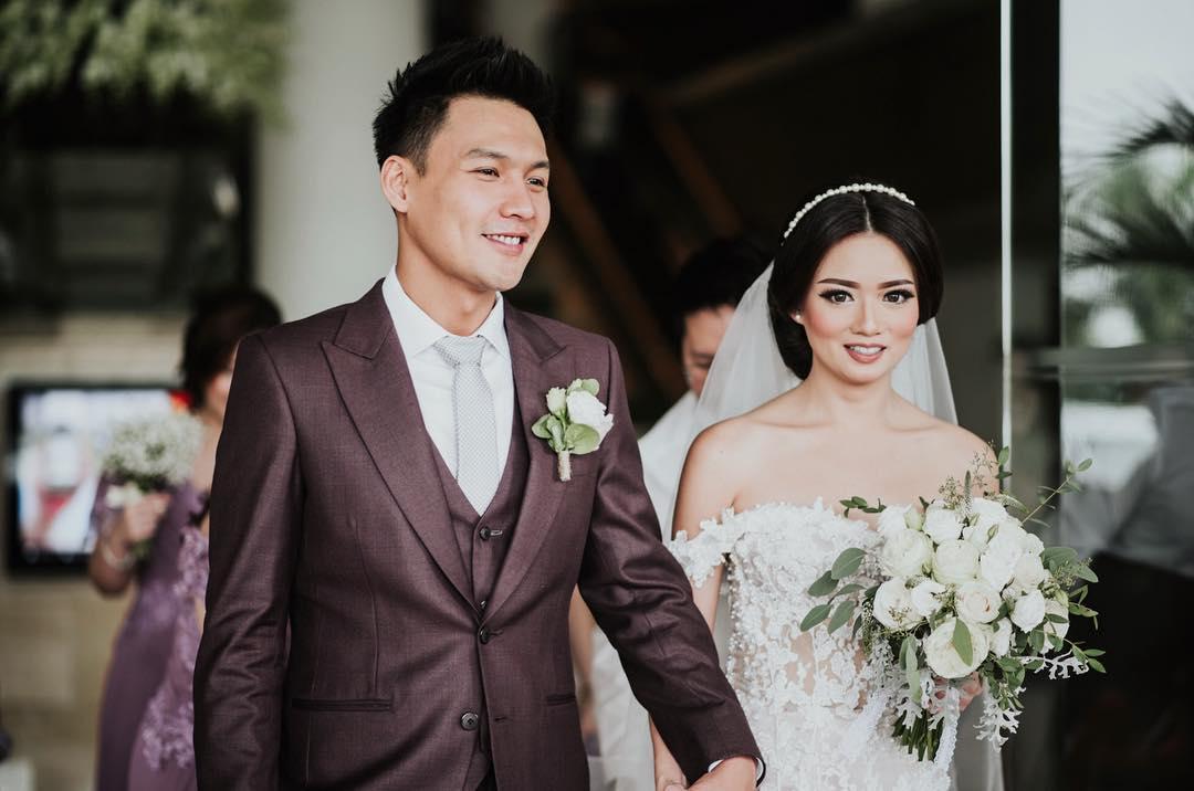 Super Romantis, Ini 10 Foto Pernikahan Fendy Chow & Stella ex JKT48