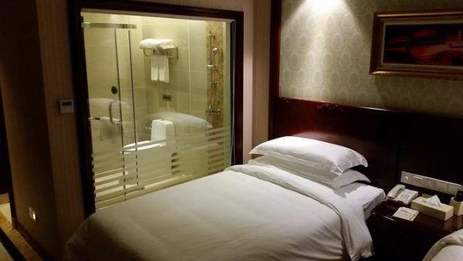 5 Foto Aneh Fasilitas Hotel Ini Bikin Gagal Paham