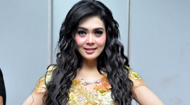 Bikin Melongo, Ternyata Ini Nama Asli 20 Selebriti Indonesia