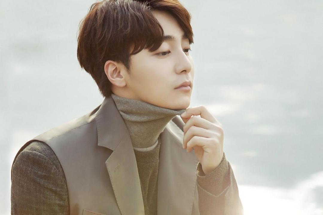 Baper Abis! 6 Lagu OST Drama dari Roy Kim ini Cocok Nemenin Kamu Saat Galau