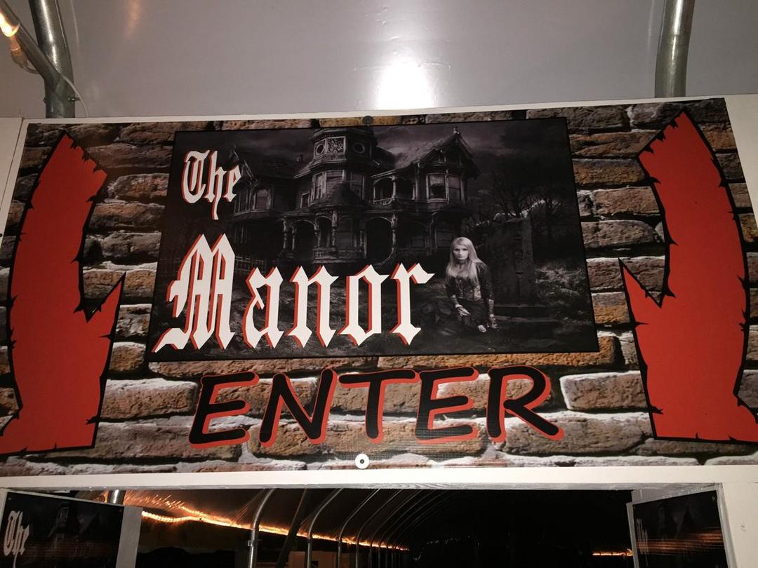 Orang-orang Rela Membayar Demi Disiksa di Rumah Hantu Ini, Ada yang Berani?
