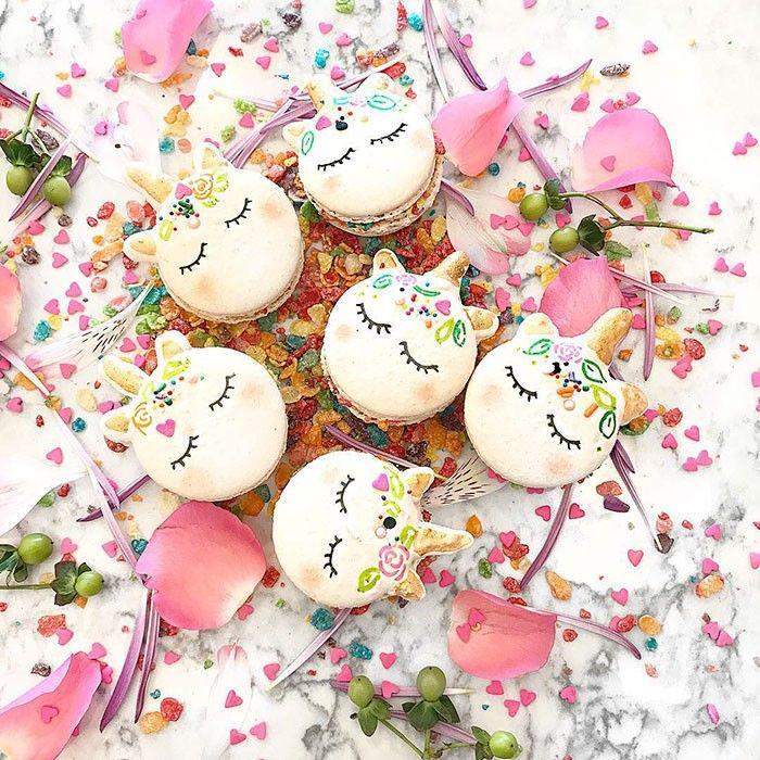 Ini Bukan Boneka Tapi Macaron Unicorn, Dessert Kekinian Nih!
