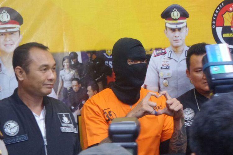 Tora Sudiro Resmi Tersangka, Ini Bahaya Obat yang Dikonsumsinya