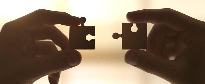 Masih sendirian? Ini Tips Buat Kamu Supaya Menarik Perhatian Si Dia