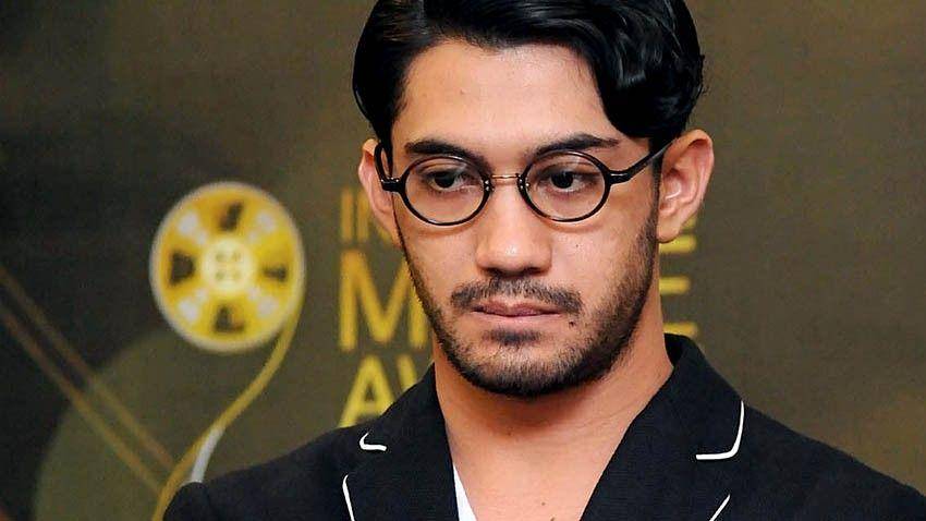 Peran-peran Ini Buktikan Reza Rahadian Pantas Jadi Aktor Terbaik Asia Pasific!