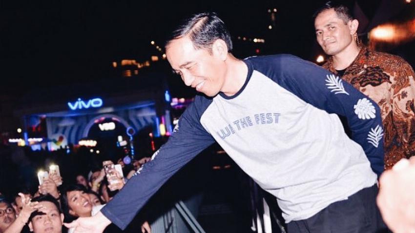 10 Rekomendasi Kaos Pria Brand Lokal yang Kekinian