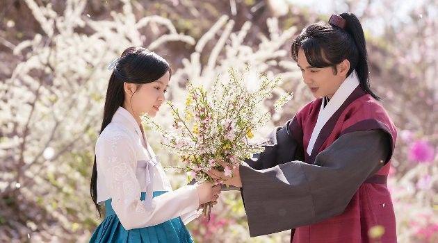 Bukti Kalau Penggemar Drama Korea Itu Orang-Orang yang Kreatif