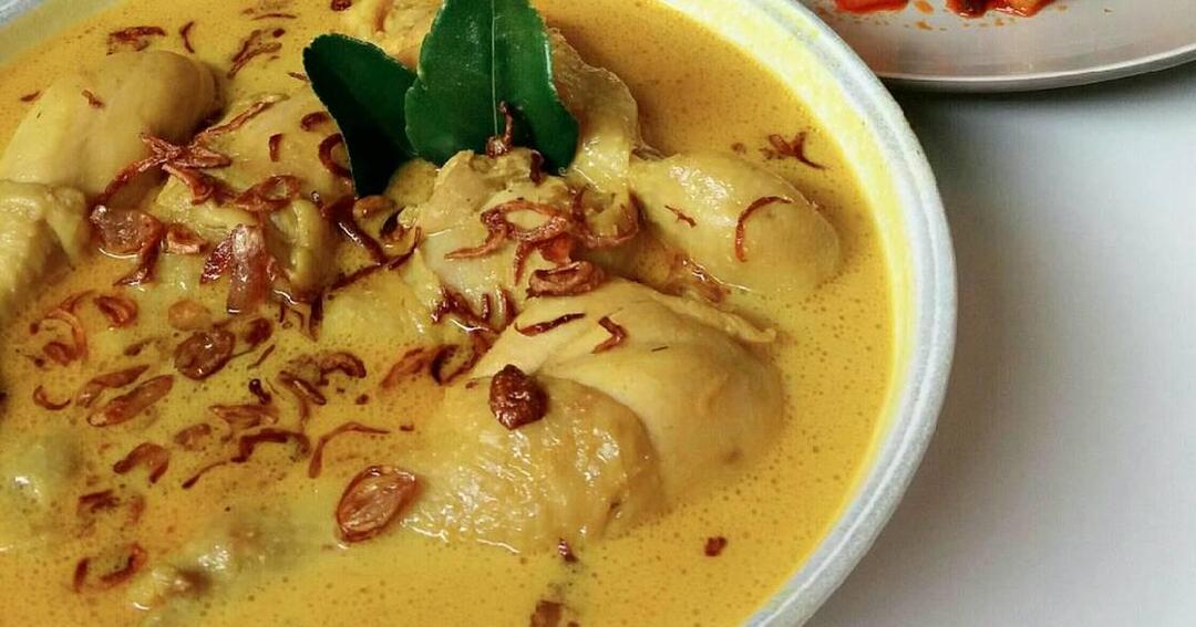 Rayakan Kemerdekaan, Cicipi 17 Makanan Khas Indonesia Ini!