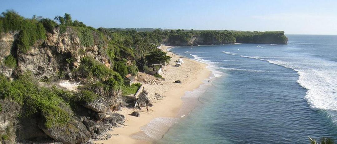Sudahkah Menjelajahi 5 Pantai Tersembunyi di Bali? Awas Terpesona Lho