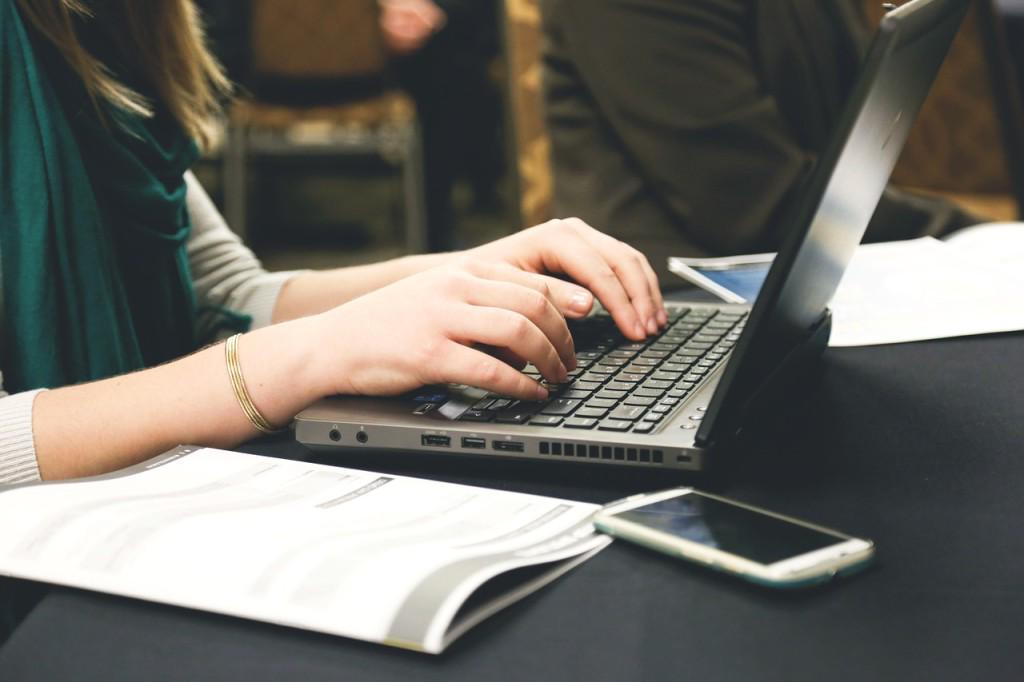 10 Trik Microsoft Word yang Berguna Banget buat Ngerjain Skripsi