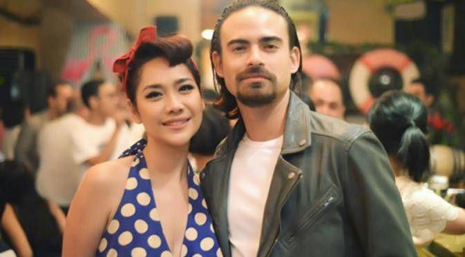 showbiz.liputan6.com
