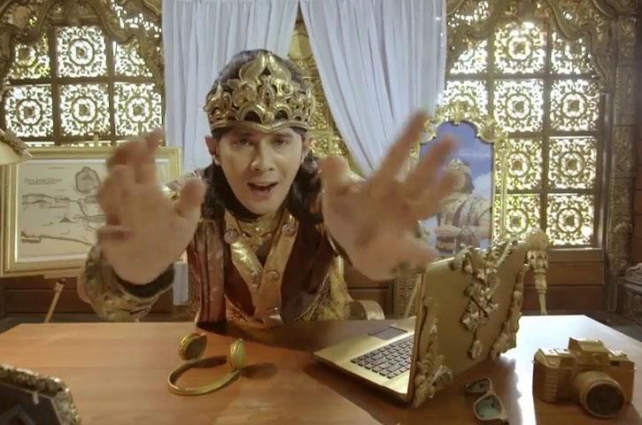 Raja Indoeskrim Nusantara Bikin VLOG Unboxing, Kamu Pasti Ngakak!