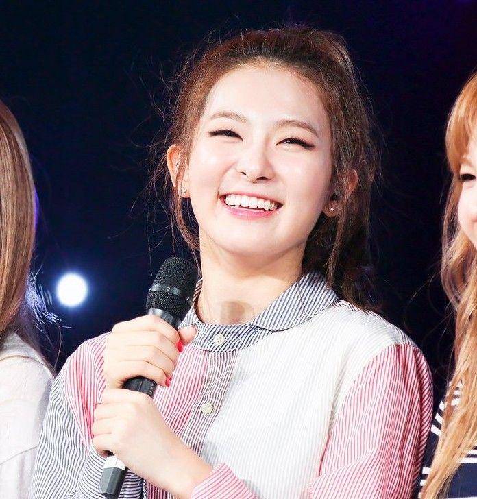 https://www.pinterest.se/betelramirez/kang-seul-gi-seulgi-red-velvet/